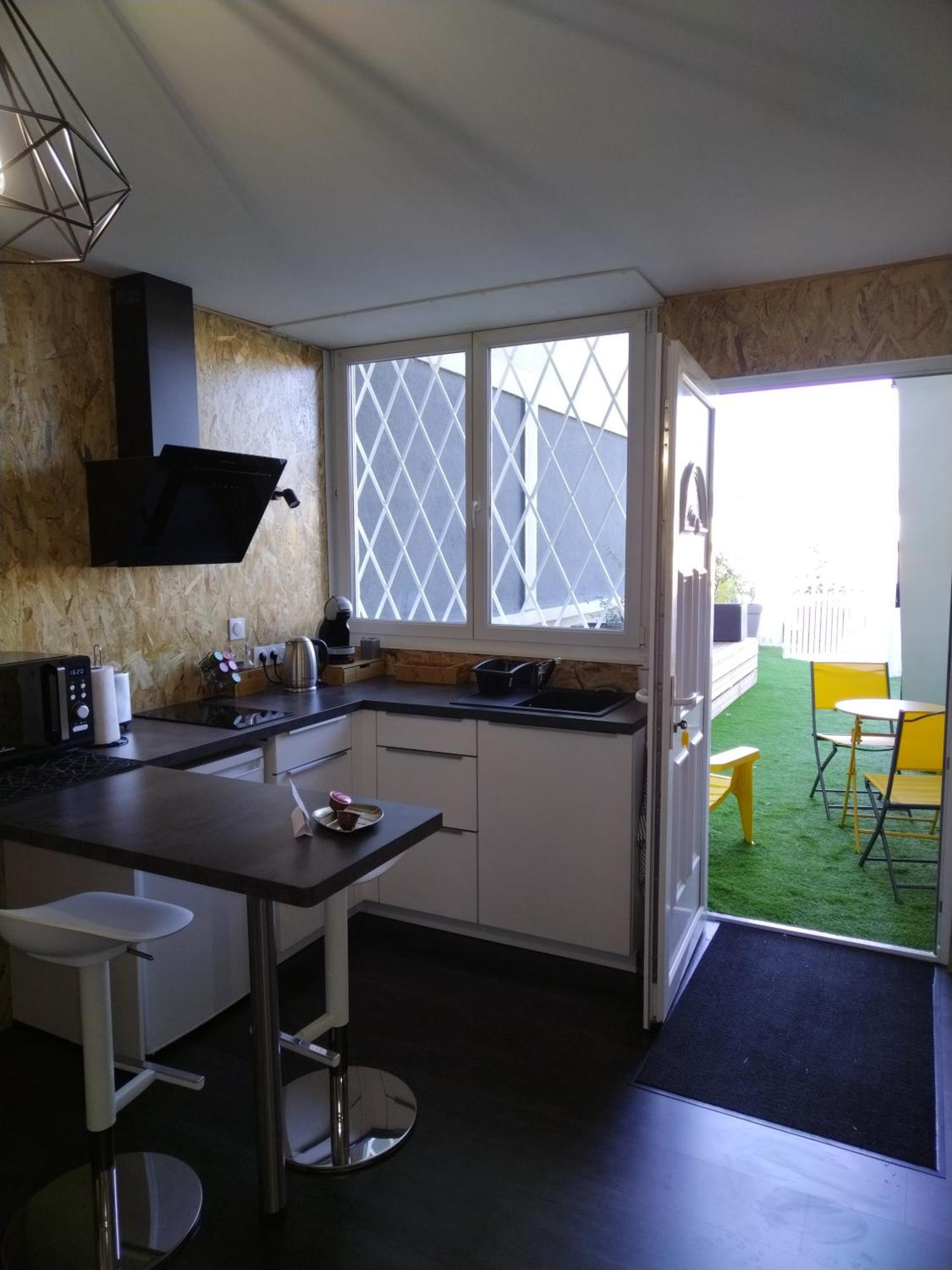 Studio, La Terrasse D'Isa Dole Buitenkant foto